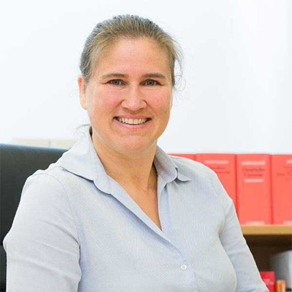 Rechtsanwältin Christine Hole